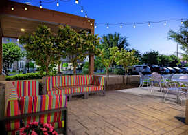 Home2 Suites by Hilton Fayetteville Fort Bragg 2