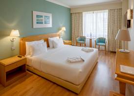 SANA Metropolitan Hotel 4