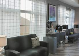 La Quinta by Wyndham Orlando Airport - On Property Food Trucks & Free Airport Shuttle! 2