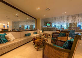 Beachfront Apartment at Radisson Hotel 2