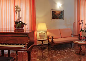 Hotel La Luna 2