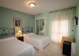 Hotel El Puente 3