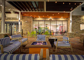 Home2 Suites By Hilton Lake Charles 3