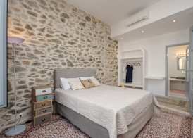 Naxos Center Houses 3