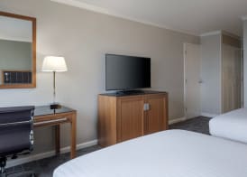 Delta Hotels by Marriott Swansea 4