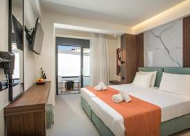 Aurora Living - Adults Only 2