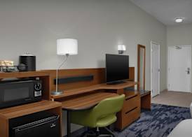 Fairfield Inn and Suites by Marriott Emporia I-95 4
