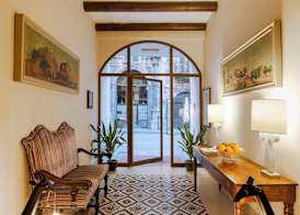 Palazzo Arone dei Baroni di Valentino 2