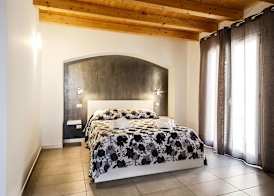 Opera Suite 5