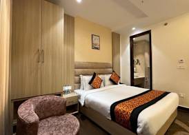 Hotel RRV with Free Parking 2
