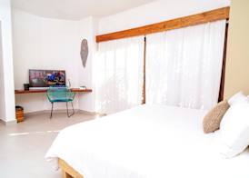 Enigmatic Boutique Hotel 3
