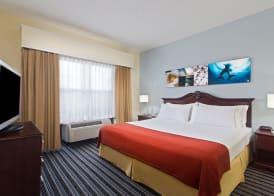 Holiday Inn Express & Suites CLEARWATER NORTH/DUNEDIN by IHG 3