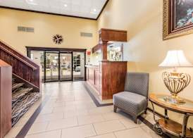 Econo Lodge Quakertown 5