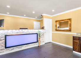Americas Best Value Inn and Suites Siloam Springs 2