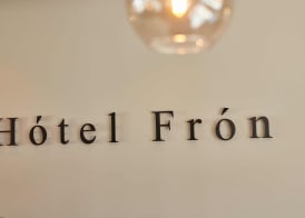 Hotel Frón 2