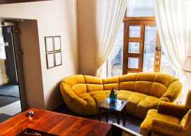 Lounge Apartments 3