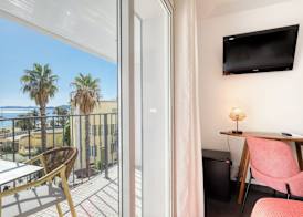 Anglade Hotel 4