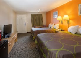 Cedar Valley Inn 3