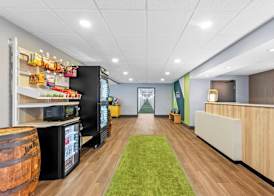 Spark by Hilton Bardstown 2
