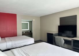 Ramada by Wyndham Cocoa 4
