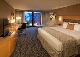 Warwick Seattle 3
