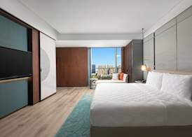 HUALUXE Hotels and Resorts Haining 5