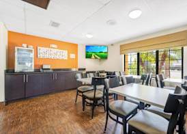 Wingate by Wyndham Leesburg Florida 4