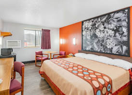 Super 8 by Wyndham Waynesburg 3