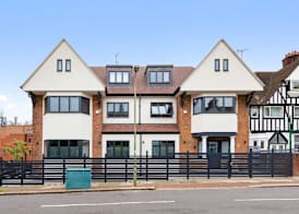 Modern Luxury Studio Near Euston Central London 4