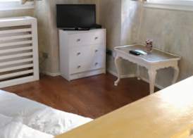 Hotel Santa Croce 5