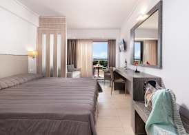 Lagomandra Hotel and Spa 3