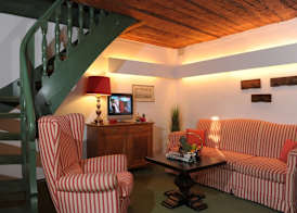Hotel Schloss Leonstain 5