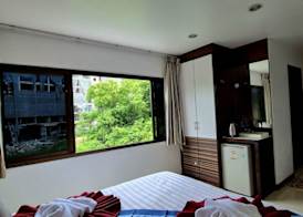 Patong Max Value Hotel 2