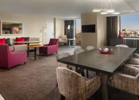 Crowne Plaza DALLAS MARKET CTR - LOVE FIELD by IHG 4