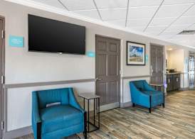 Comfort Inn & Suites Daytona Beach Oceanfront 2