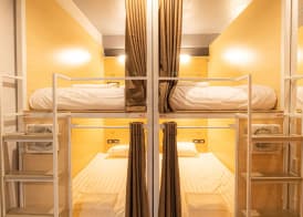 Khao San Social Capsule Hostel 5