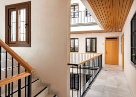 MH Apartments Central Sevilla 2
