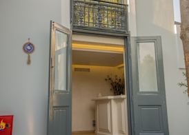 Panellinion Luxury Rooms 2