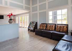 SureStay Hotel By Best Western Olathe 2