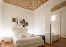Lian Home in Florence by Mmega 3