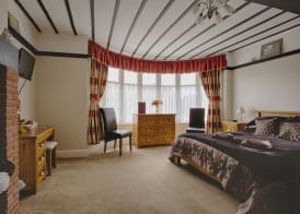 Barons Court 5