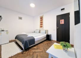 Main Square Apartments & More 4