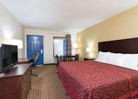Days Inn by Wyndham Reidsville 3