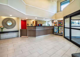 Comfort Inn Newmarket - Aurora 4