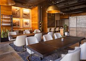 Foundry Hotel Asheville, Curio Collection By Hilton 4