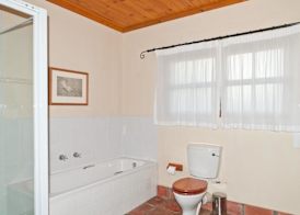 Eikelaan Farm Cottages 3