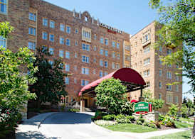 Courtyard Kansas City Country Club Plaza 4