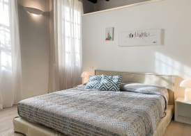 LuxRent Apartment Castello 3