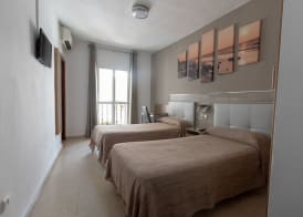 Hostal La Pilarica 5