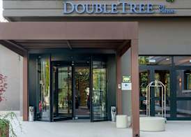 DoubleTree by Hilton Brescia 4